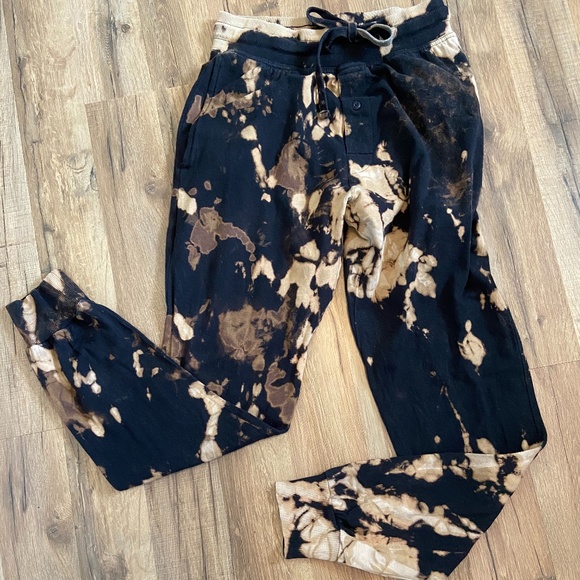 Hanes Pants - CUSTOM HANES bleach dye jogger pants size small